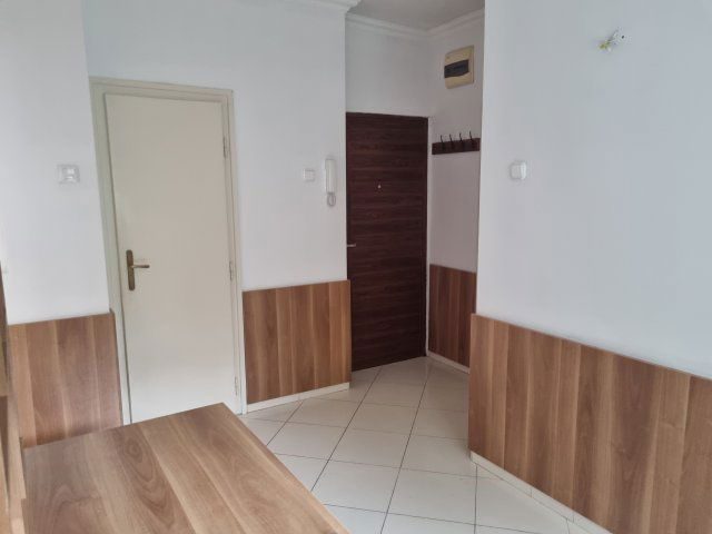 Kiadó téglalakás, albérlet, Tatabányán 150 E Ft / hó