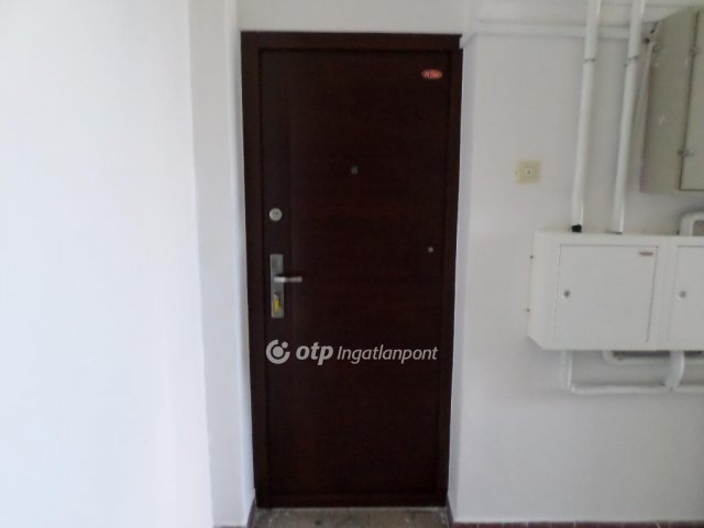 Eladó téglalakás, Tökölön 46.9 M Ft, 2 szobás