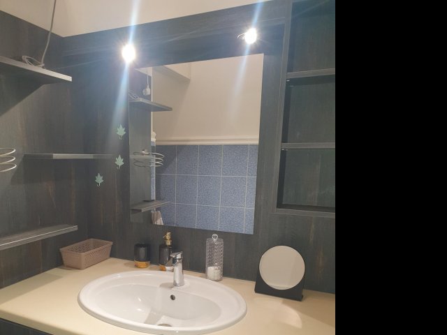 Kiadó téglalakás, albérlet, VI. kerületben, Vasvári Pál utcában