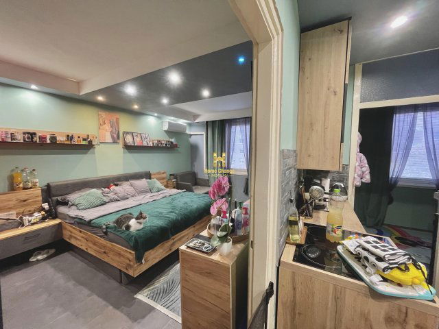 Eladó panellakás, Budapesten, XV. kerületben, Neptun utcában