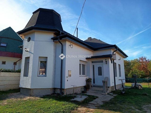 Eladó családi ház, Budapesten, XVIII. kerületben 134.9 M Ft