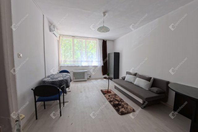 Kiadó téglalakás, albérlet, Szegeden 135 E Ft / hó, 2 szobás