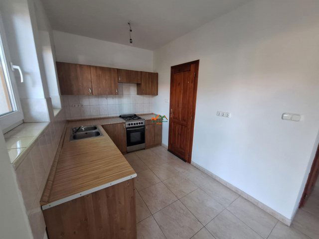 Kiadó családi ház, albérlet, Halásztelken 300 E Ft / hó