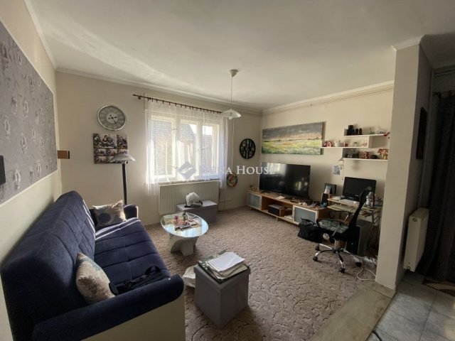 Eladó családi ház, Hobolon 41.9 M Ft, 3 szobás