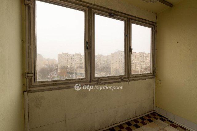 Eladó panellakás, Budapesten, III. kerületben 81.9 M Ft, 3 szobás