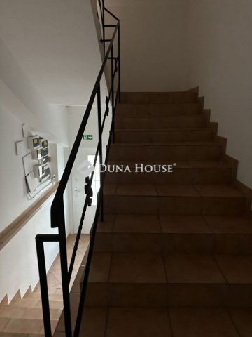 Eladó téglalakás, Érden 60 M Ft, 2 szobás