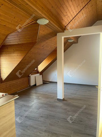 Eladó iroda, Győrött 44 M Ft, 4 szobás / költözzbe.hu