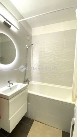 Eladó panellakás, Budapesten, III. kerületben 64.9 M Ft