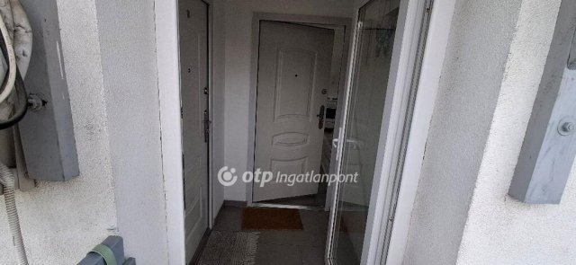 Kiadó téglalakás, albérlet, Nagytarcsán 138 E Ft / hó