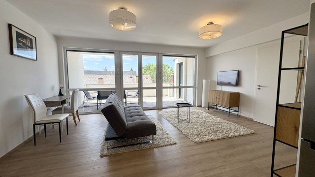 Kiadó téglalakás, albérlet, Debrecenben 430 E Ft / hó, 3 szobás