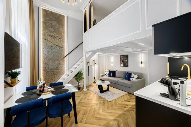 Kiadó téglalakás, albérlet, Budapesten, VI. kerületben