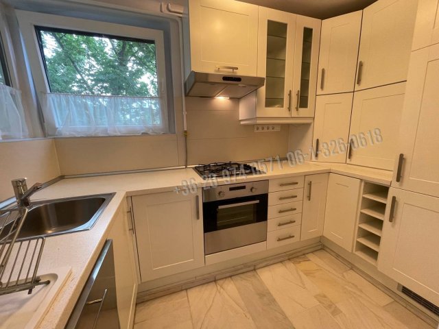 Kiadó sorház, albérlet, Budapesten, II. kerületben 750 E Ft / hó