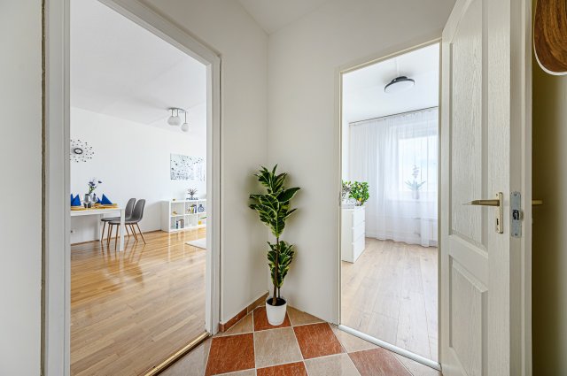 Eladó panellakás, Budapesten, X. kerületben 76.9 M Ft, 2 szobás