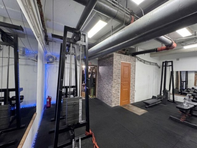 Eladó ipari ingatlan, Budapesten, XIII. kerületben 75 M Ft