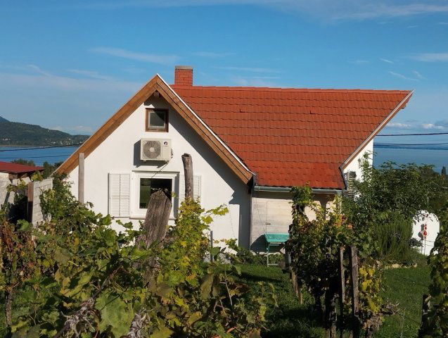 Eladó nyaraló, Balatonedericsen 129.9 M Ft, 2 szobás