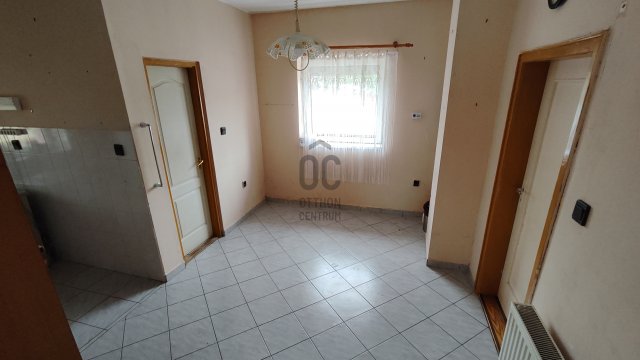 Eladó családi ház, Pétfürdőn 54.9 M Ft, 2 szobás