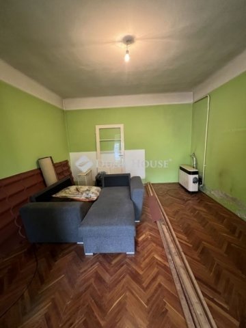 Eladó téglalakás, Budapesten, XVIII. kerületben 37 M Ft