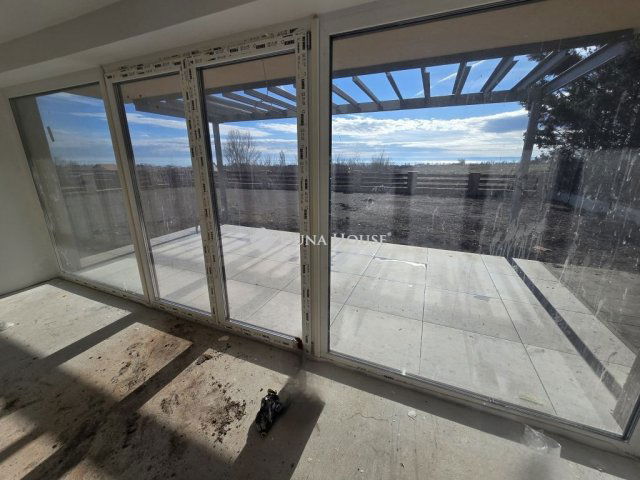 Eladó ikerház, Lovason 185 M Ft, 4 szobás / költözzbe.hu