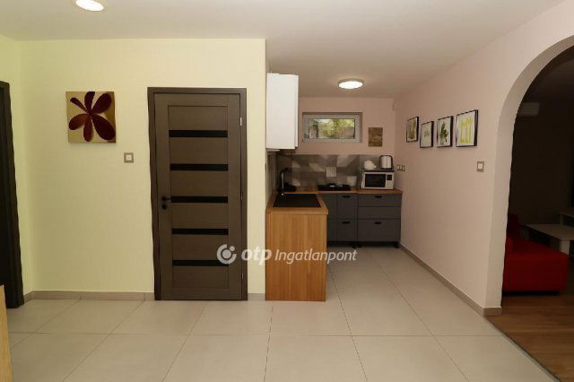 Eladó családi ház, Ráckevén 81.8 M Ft, 4 szobás