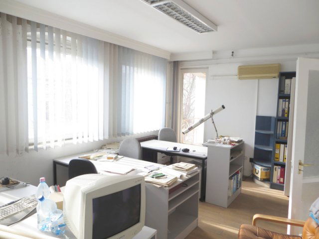 Eladó téglalakás, Békéscsabán 44.99 M Ft, 2+1 szobás