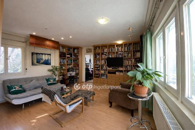 Eladó nyaraló, Budapesten, XIII. kerületben 98 M Ft, 3 szobás