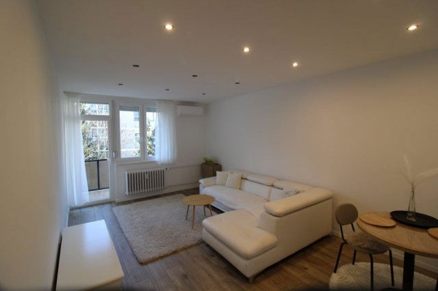 Kiadó téglalakás, albérlet, Salgótarjánban 150 E Ft / hó