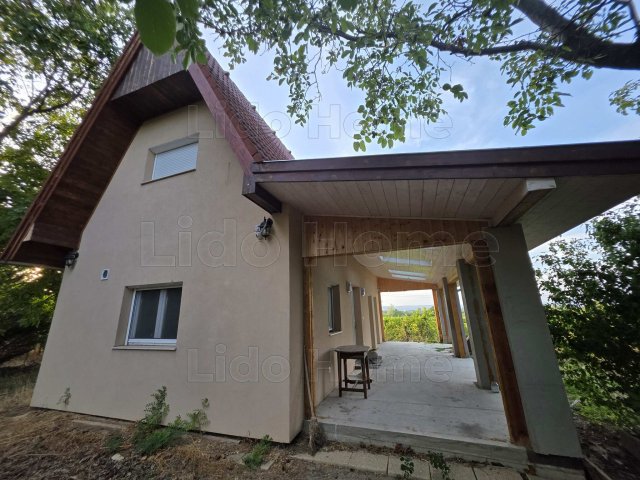 Eladó nyaraló, Balatonlelleén 74.9 M Ft, 1+2 szobás