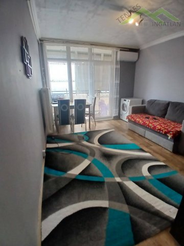 Eladó panellakás, Siklóson 35 M Ft, 3 szobás