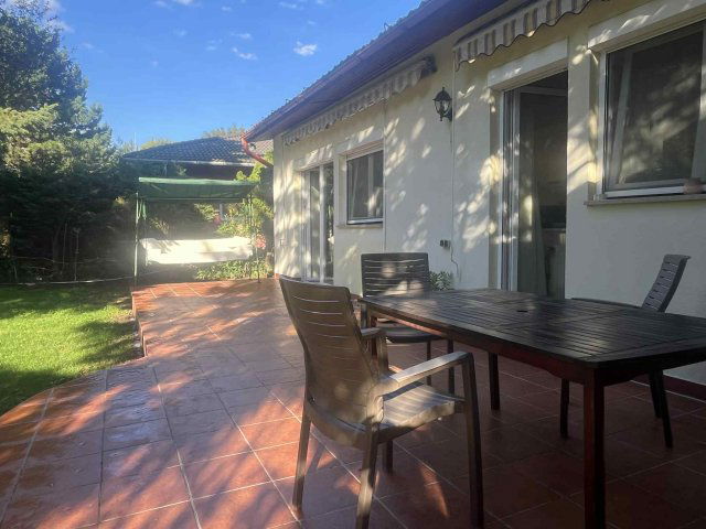 Kiadó családi ház, albérlet, Nagykovácsiban 400 E Ft / hó