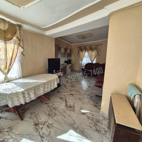 Eladó családi ház, Poroszlón 34.9 M Ft, 4 szobás