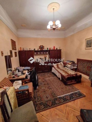 Eladó téglalakás, Budapesten, VIII. kerületben 58.9 M Ft