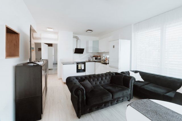 Eladó téglalakás, Budapesten, III. kerületben 164.9 M Ft