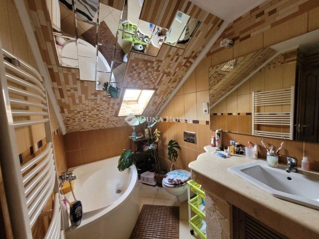 Eladó téglalakás, Üllőn 77 M Ft, 3 szobás