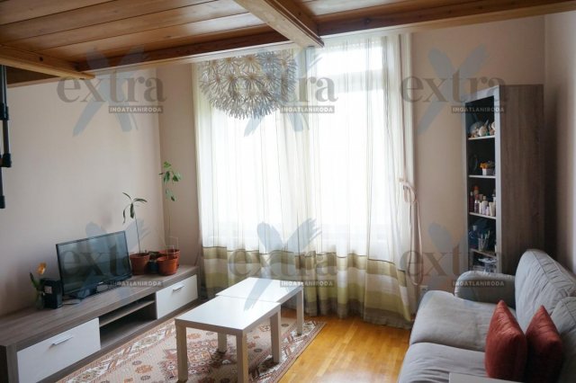 Eladó téglalakás, Szegeden 82.5 M Ft, 2 szobás