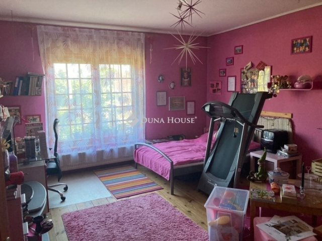 Eladó családi ház, Budapesten, XXIII. kerületben 260 M Ft