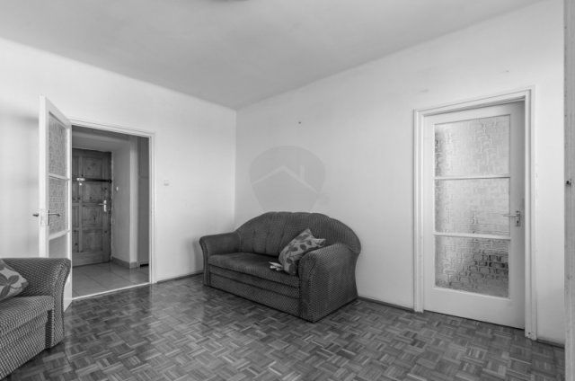 Kiadó panellakás, albérlet, Debrecenben 190 E Ft / hó, 2 szobás