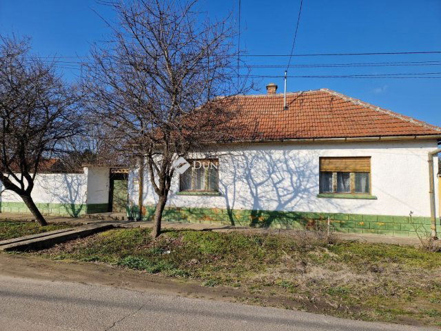 Eladó családi ház, Bácsalmáson 6.49 M Ft, 4 szobás