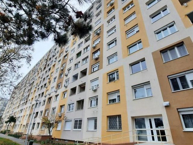 Eladó panellakás, Budapesten, XV. kerületben 72.9 M Ft