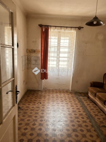 Eladó téglalakás, Mosonmagyaróváron 35.9 M Ft, 3 szobás