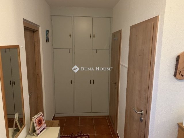 Eladó panellakás, Budapesten, XVI. kerületben 71 M Ft, 2 szobás