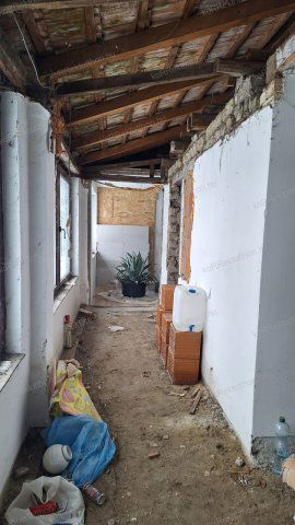 Eladó családi ház, Jászberényben 14.99 M Ft, 1+2 szobás