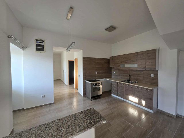 Kiadó ikerház, albérlet, Budakalászon, Batsányi János utcában