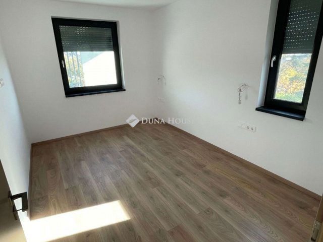 Eladó téglalakás, Budapesten, XI. kerületben 375.42 M Ft