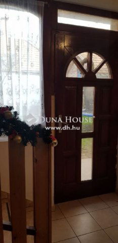 Eladó családi ház, Pócsmegyeren 79 M Ft, 5 szobás