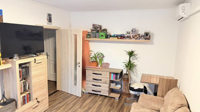 Eladó panellakás, Veszprémben, Vilonyai utcában 73.9 M Ft