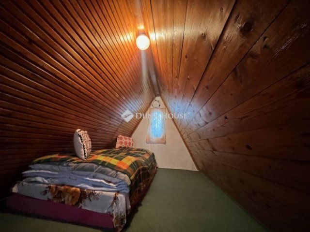 Eladó nyaraló, Pécsváradon 30 M Ft, 3 szobás