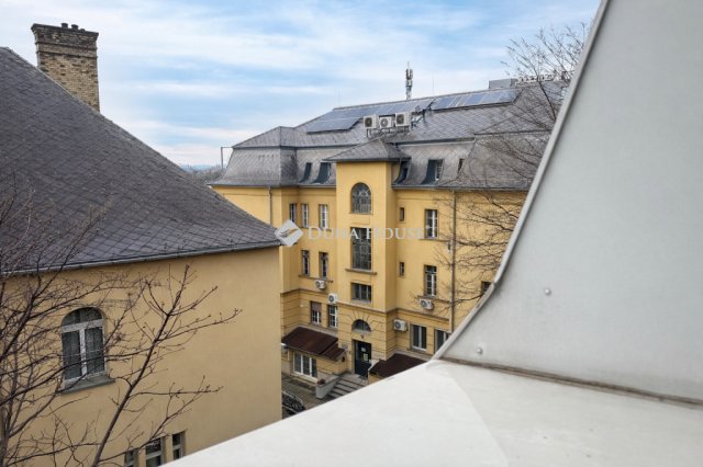 Eladó téglalakás, Budapesten, XIV. kerületben 94 M Ft, 3 szobás