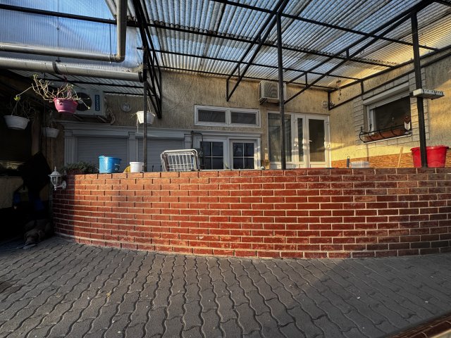 Eladó családi ház, Hatvanban, Balassi Bálint úton 102.8 M Ft