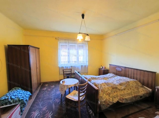 Eladó családi ház, Törökszentmiklóson 15.8 M Ft, 2 szobás