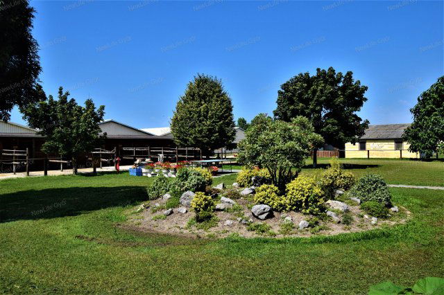 Eladó hotel, Győrött 285 M Ft, 12 szobás / költözzbe.hu